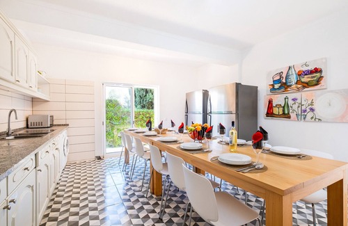 Castelo Villa | Fun & Comfort with Heatable Pool and BBQ