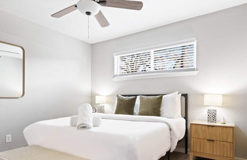 Cherrywood Apartment | Fun For All in Modern Apt! Pool + Grill + Dog Park