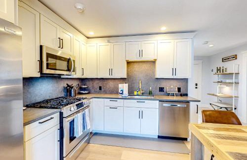 Provincetown Apartment | Fun in the Sun