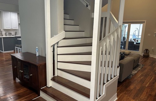 Dover House | Fun Spacious Country Living