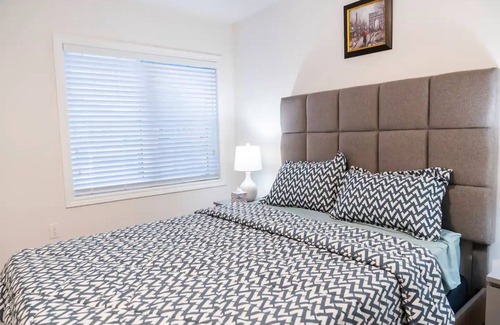 Shelburne House | FUN & VACATION LITTLE PARADISE Fully tastefully decorated exclusive for you.