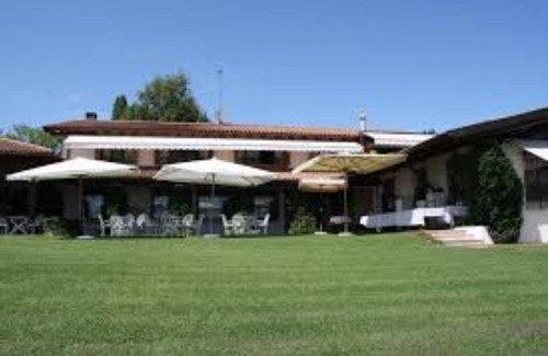 Susegana Villa | Functions - Weddings - Reunions - Business Meetings