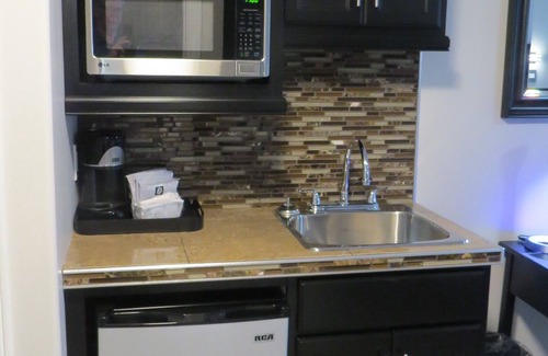 Digby House | Fundy Complex Dockside Suites