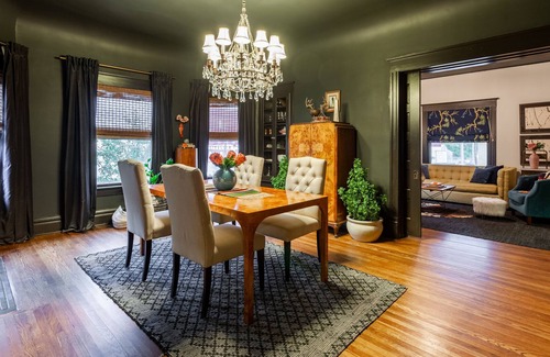 Shawnee Heights House | Funky Apartment & Bunk Room - Close to Everything KC