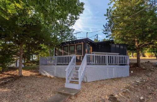 Sunrise Beach House | Funky Little Lakehouse - private dock and sunset view