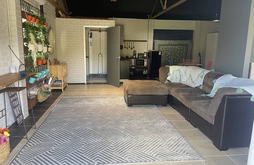 Congarinni North Cottage | Funky Space With all you Need!