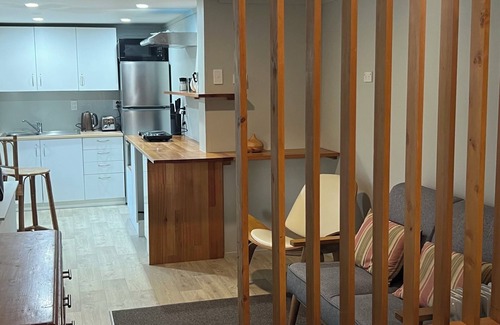 Paihia Apartment | Funky Studio Apartment in the centre of Paihia, Bay of Islands. Pet-Friendly