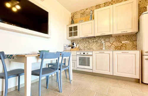 Funtana Meiga Apartment | Funtan'House - Two Bedroom Apartment, Sleeps 4