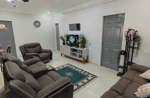 Diego Martin Apartment | Furnished 2-Bedroom Flat for Rent – Tomato Drive, Diego Martin, Trinidad