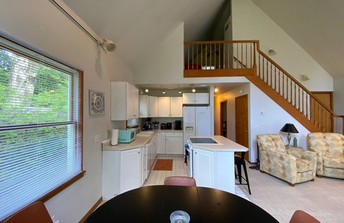 Port Sheldon House | Furnished 2-bedroom house with water views in West Olivenmonthly rental only.