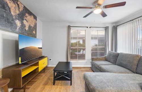 University Hills and Windsor Park Apartment | Furnished Apartments in University Hills
