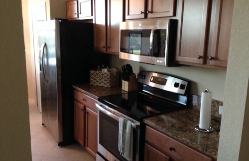 Bradenton Condo | Furnished golf course view condo with lots of amenities!