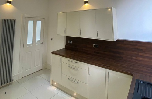 Wolverhampton Apartment | Furnished Luxury Apartment 3 VIP