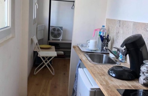 Villejuif Apartment | Furnished studio 10min from Paris! Communal garden, free indoor parking