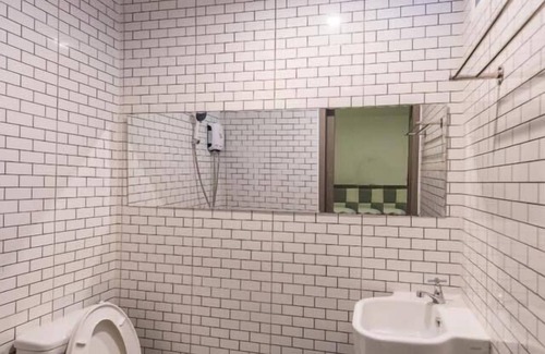 Nai Mueang Hotel | Future Place Mansion Ubon