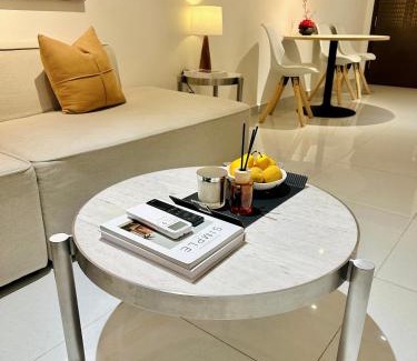 District 1 Apartment | Fuzzi - Downtown modern 1BR near BuiVien walking street SOHO
