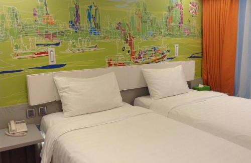 Cianjin District Hotel | FX INN Kaohsiung Zhonghua Road Branch