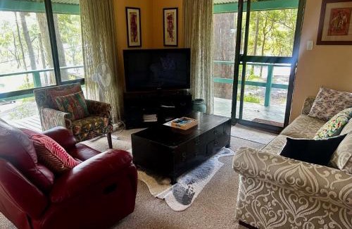 Smiths Lake House | Fyshwicks Cottage