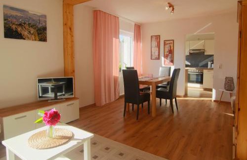 Poppenhausen Bed & Breakfast | Gästehaus Elisabeth