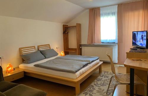 Poppenhausen Bed & Breakfast | Gästehaus Elisabeth