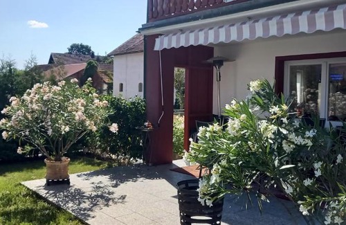 Aholfing House | Gästehaus Grenzenlos