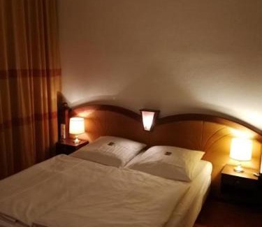 Lubeck City Centre Hotel | Gästehaus Kaiserhof Lübeck