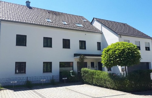 Bad Abbach Hotel | Gästehaus Lodermeier