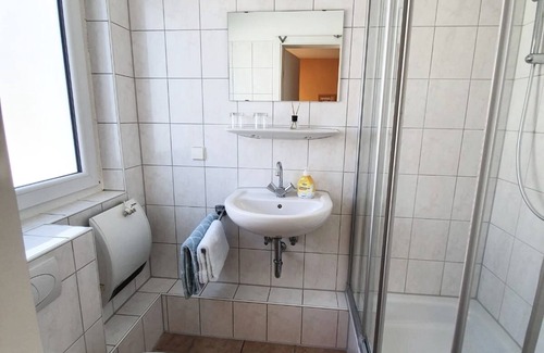 Rheinstetten House | Gästehaus Rheinstetten Forchheim