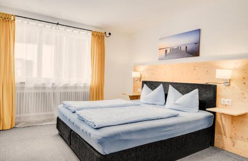 Unterammergau Apartment | Gästehaus u Ferienwohnungen Veronika incl Frühstücksbuffet und KönigsCard mit 200 kostenlosen Attraktionen