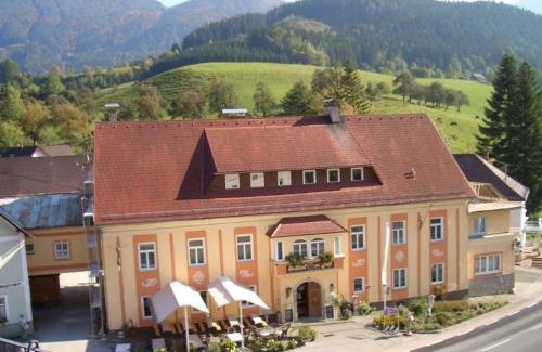 Spital am Pyhrn Hotel | Gästehaus zur Post - Heritage Inn