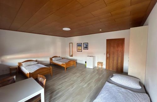 Burghaun Apartment | Gästehaus Zur Schmiede