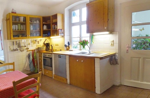 Brockum Apartment | Gästehof Brockum, altes Bauernhaus, großer Garten