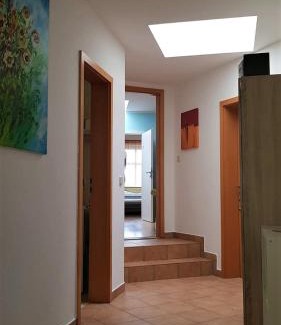 Zwickau Apartment | Gästewohnung 4-Raum Wohnung für 2-8 Personen
