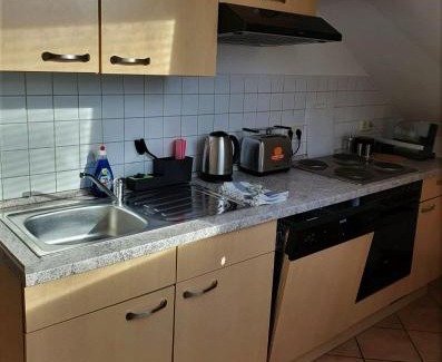 Zwickau Apartment | Gästewohnung 4-Raum Wohnung für 2-8 Personen