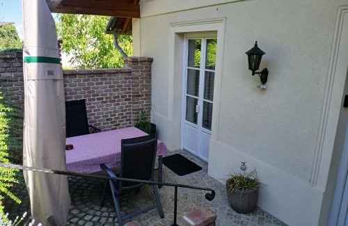 Saint Florian House | Gästezimmer Brühl