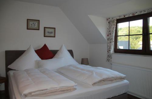 Kronenburg Bed & Breakfast | Gästezimmer Gier