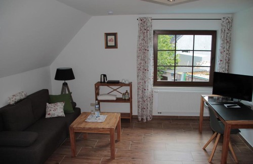 Kronenburg Bed & Breakfast | Gästezimmer Gier