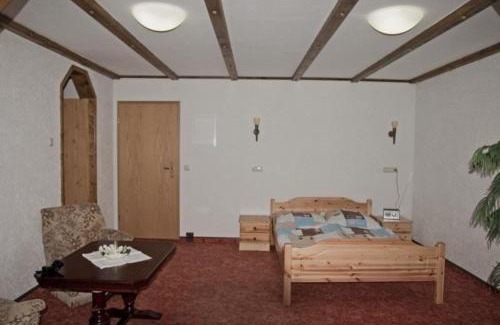 Guentersberge Apartment | Gästezimmer in kleiner Ferienanlage mit vielen Freizeitmöglichkeiten