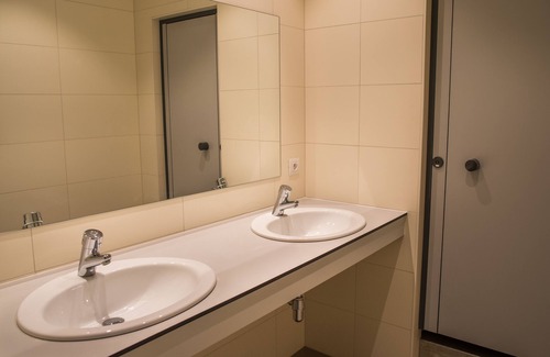 Sint-Jans-Molenbeek Hostel | Génération Europe Youth Hostel
