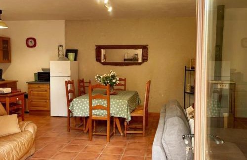Oisly House | Gîte à Oisly près des Châteaux de la Loire avec Parking et Animaux Bienvenus - FR-1-491-469
