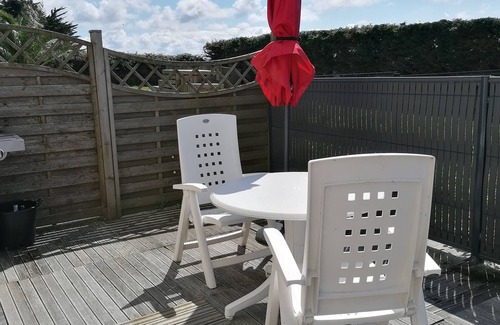 Saint-Pol-de-Leon Cottage | Gîte 2 Chambres à 5 mn de Roscoff Avec vue sur la mer