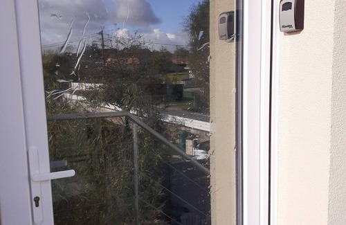 Gradignan House | Gîte 3 4 à 5 Pers near Bordeaux/wifi/2vtts Inclus