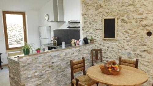 Saint-Guilhem-le-Desert Apartment | GÎTE 3* SAINT GUILHEM LE DESERT CHEZ MARIUS