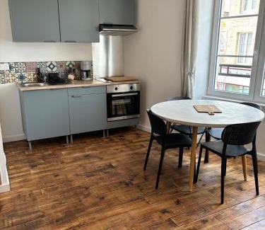 Sainte-Mere-Eglise Apartment | Gîte 4 personnes