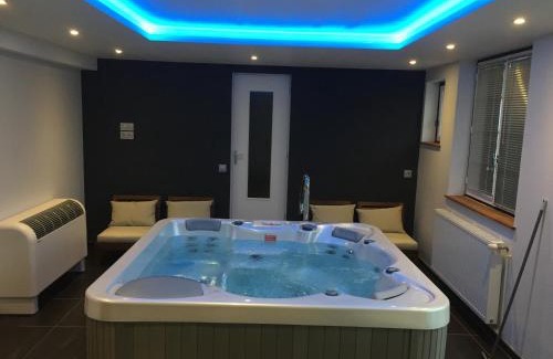 Cramant House | Gîte 8 à 14 personnes en Champagne avec jacuzzi