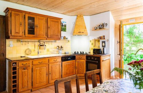 Boussenac House | Gîte 8 Places En Ariège