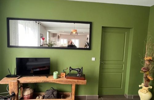 Commequiers House | Gîte accessible PMR avec jardin clos, terrasses et proche Vélo Rail à Commequiers - FR-1-426-465