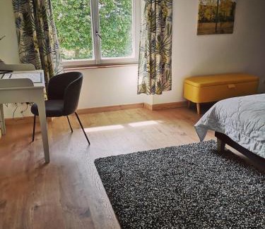 Beaumont-sur-Leze Apartment | Gîte au coeur d'un domaine viticole