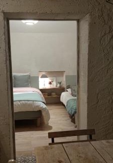 Chateldon House | Gîte Au petit bonheur