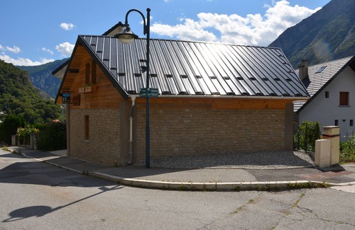 Hermillon House | Gîte "Au Pied des Cols" au Coeur de la Maurienne